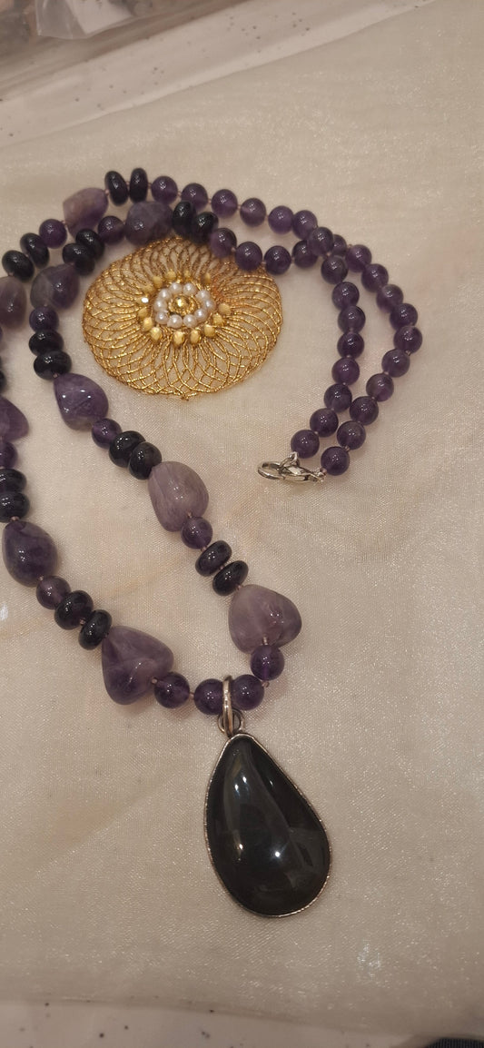 Amethyst Neckpiece  With Pendent (30 inch)
